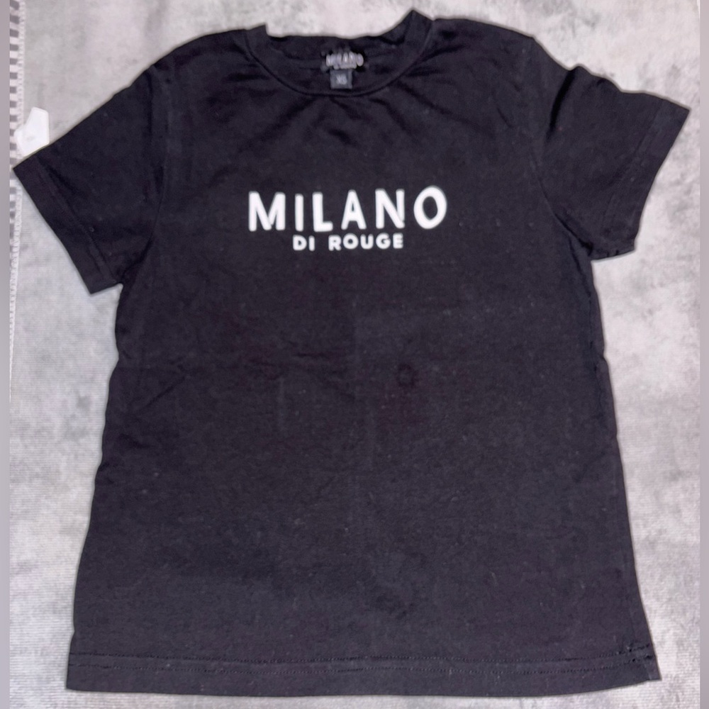 Gently Used Milano Di Rouge Tshirt